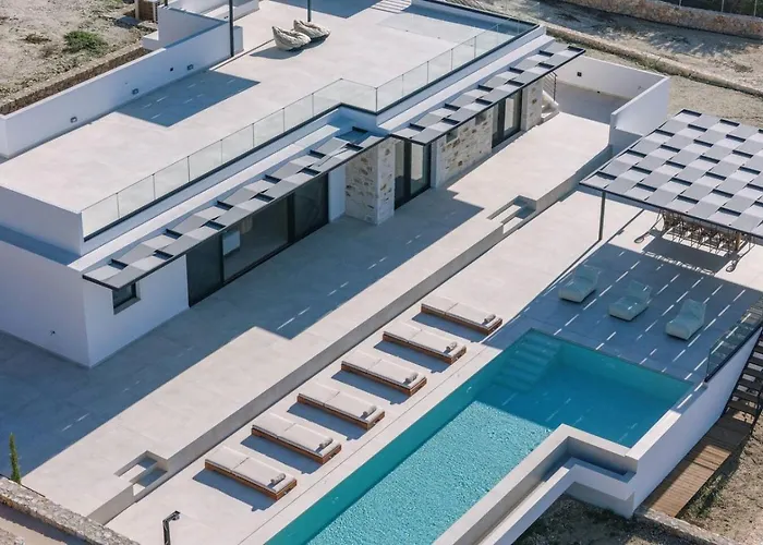 Maninee-bespoke Villa-pool -bbq-seaview * 하니아