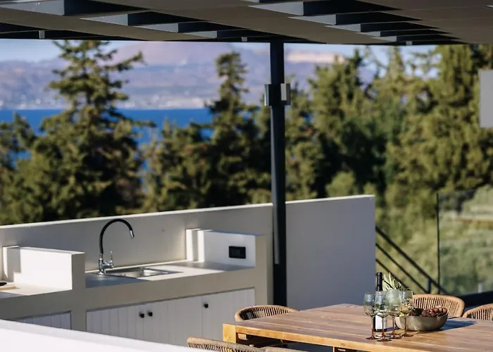 Maninee-bespoke Villa-pool -bbq-seaview 빌라 하니아