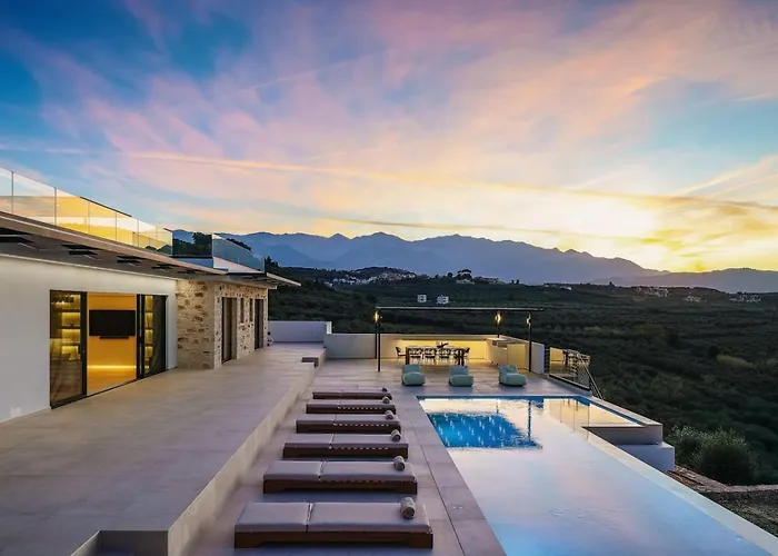 Maninee-bespoke Villa-pool -bbq-seaview 빌라