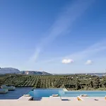 Vila Maninee-bespoke Villa-pool -bbq-seaview Chania (Crete)