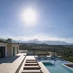 Maninee-bespoke Villa-pool -bbq-seaview 빌라 하니아