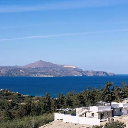 Maninee-bespoke Villa-heated Pool -bbq-seaview Вілла *