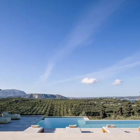 Villa Maninee-bespoke Villa-pool -bbq-seaview Chania (Crete)