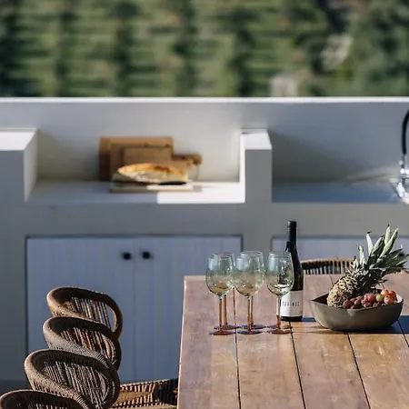 Maninee-bespoke Villa-heated Pool -bbq-seaview Вілла *