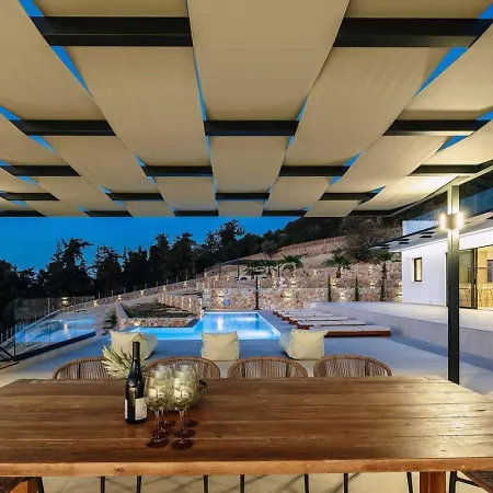 Maninee-bespoke Villa-heated Pool -bbq-seaview * Ханья (Крит)