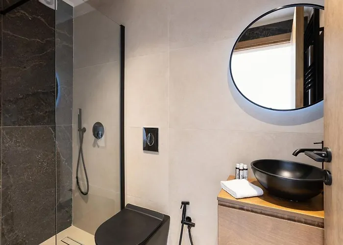 Maninee-bespoke Villa-pool -bbq-seaview