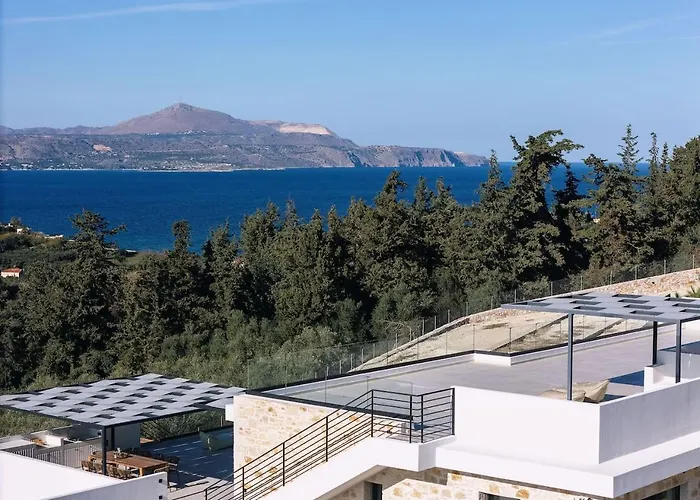 Maninee-bespoke Villa-pool -bbq-seaview Вилла